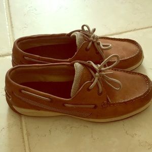 Sperry boat shoes